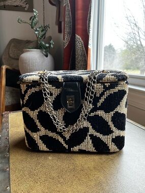 Vintage 1950’s carpet makeup bag/handbag